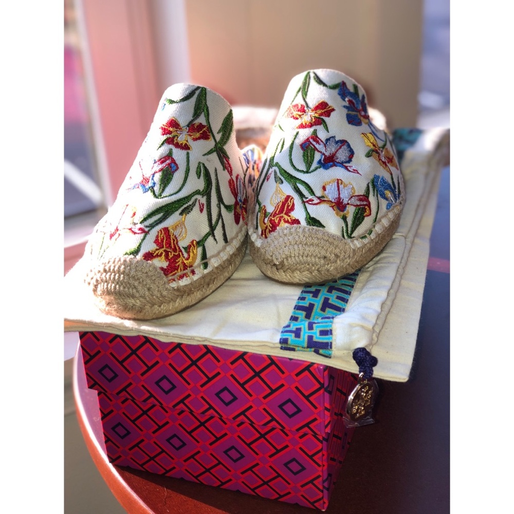 NWOT Tory Burch Max Floral Embroidered Espadrilles